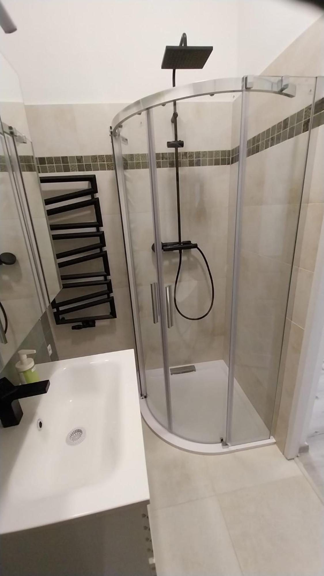 Szekely Apartment Near Deak Ferenc Square With Free Parking In Garage Budapest Bagian luar foto