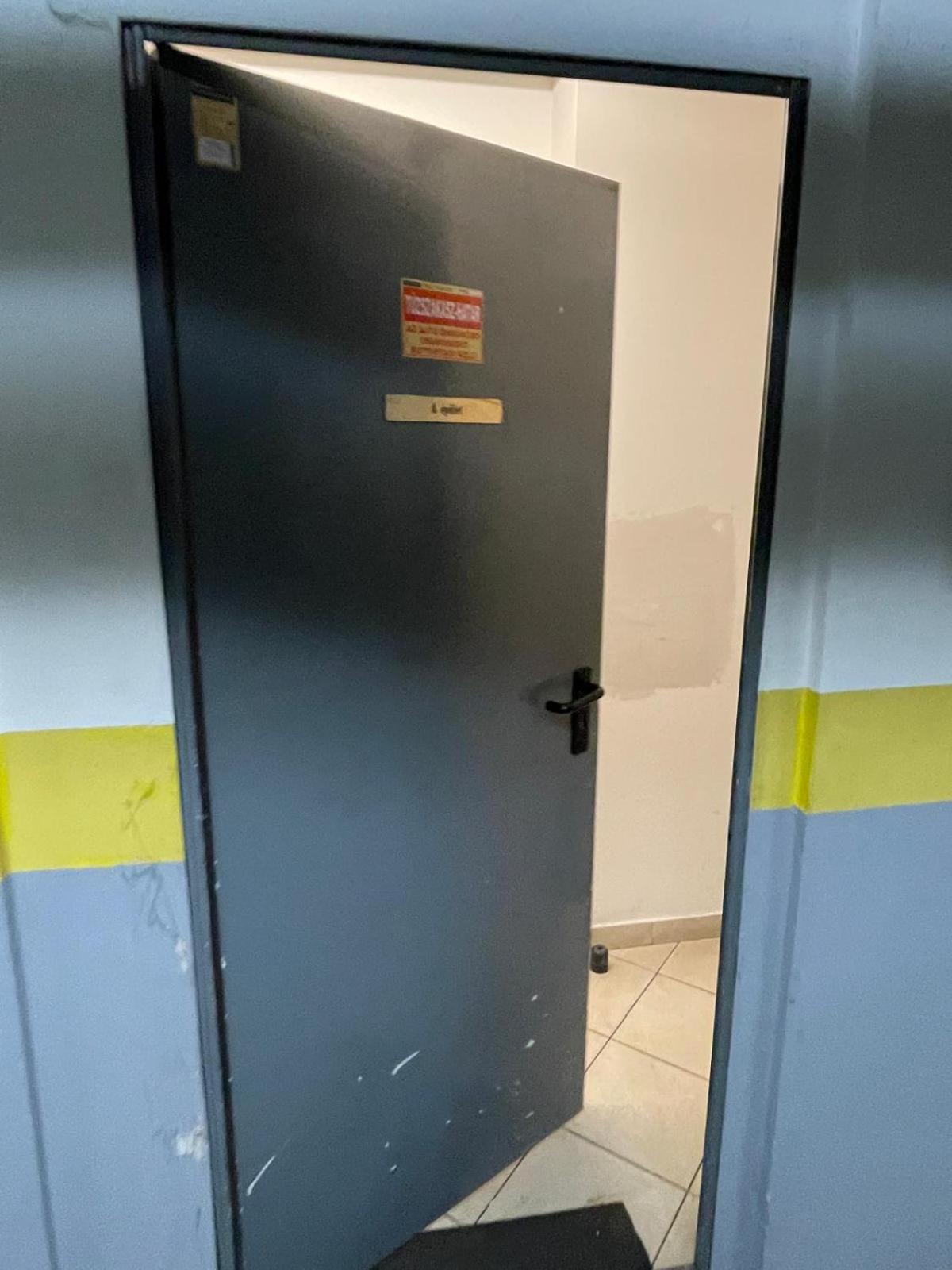 Szekely Apartment Near Deak Ferenc Square With Free Parking In Garage Budapest Bagian luar foto